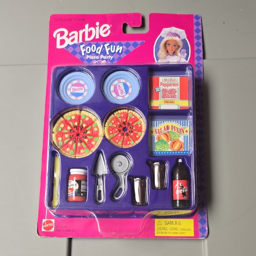 Barbie Pizza Party Play Set - Pink and Purple